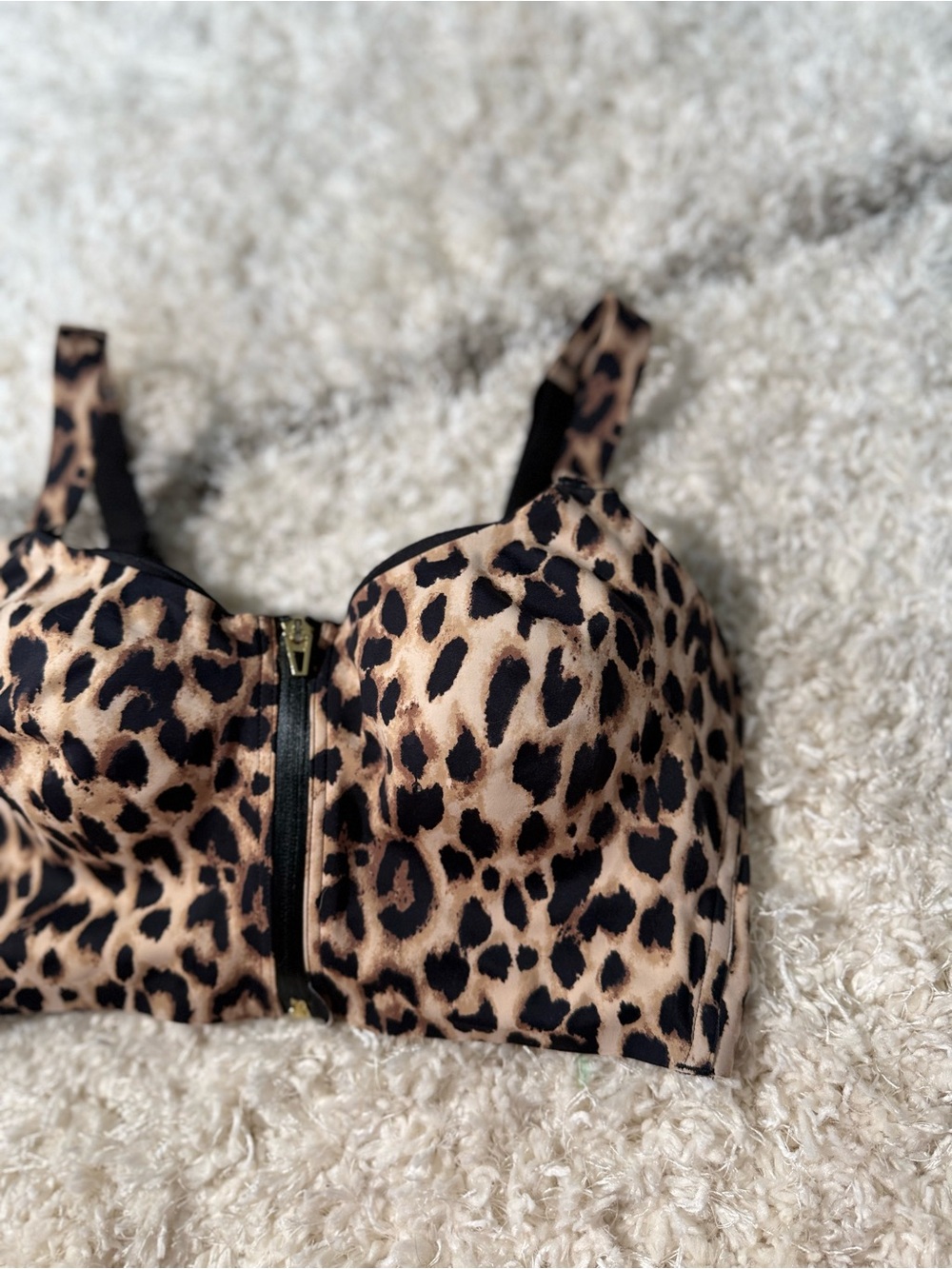 Victoria’s Secret Knockout by VS Front-Close Support Size Cheetah Print Sz 34DD - Picture 4 of 14